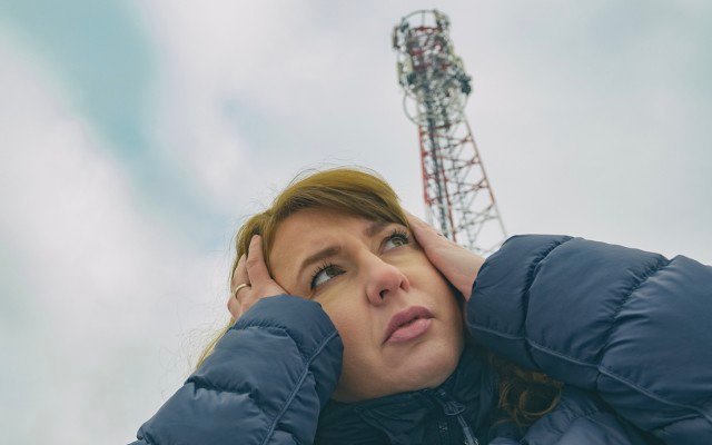 5G technology: are the benefits worth the health risks?