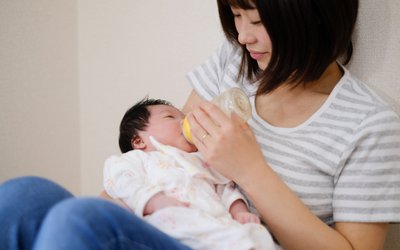 a2 Milk lifts earnings guidance, extends Synlait supply deal