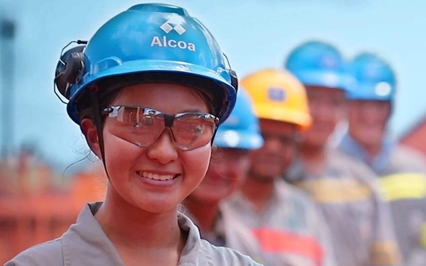 Alcoa swoops with $3.4b bid to acquire Australia’s Alumina