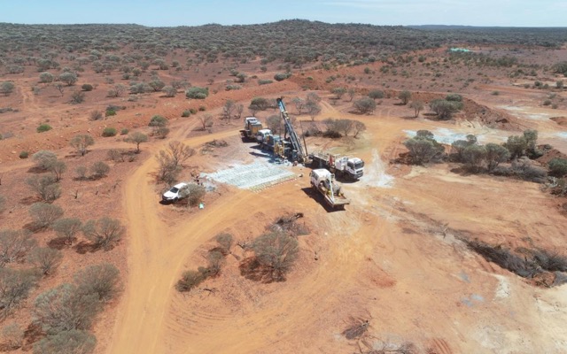 Alto Metals reports more high-grade gold mineralisation from new lode at Lords Corridor