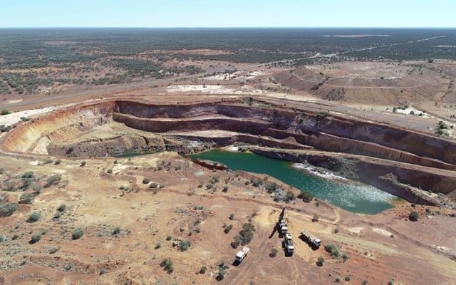 Alto Metals reports highest-grade gold intercept drilled to date at Indomitable Camp