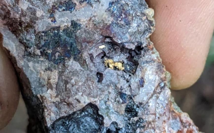 Apollo Minerals hits bonanza gold grades at Gabon mine closed since the 1950s