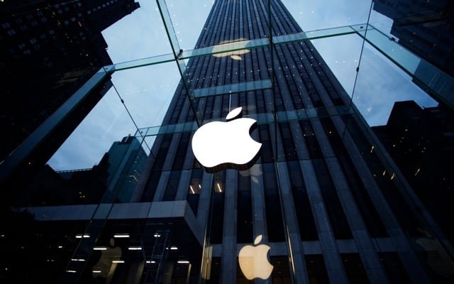 Apple targets 100% recycled cobalt in its batteries by 2025