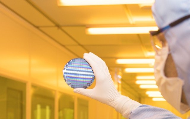 Archer Materials advances development of quantum chip technology