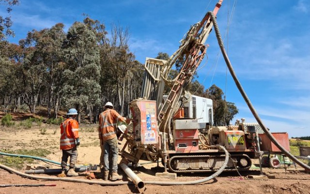 Argent Minerals hits broad zones of high-grade silver, lead and zinc at Kempfield
