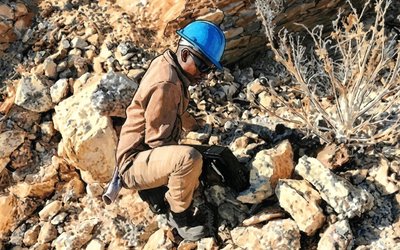 Askari Metals Identifies Seven New Pegmatite Targets at Uis Project with Hyperspectral Study