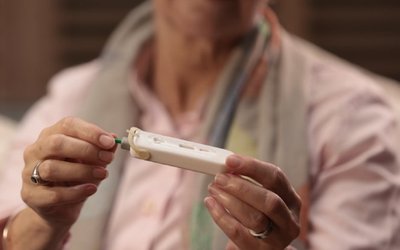 Atomo Diagnostics partners with Viatris Healthcare, secures $970k order for HIV self-test kits