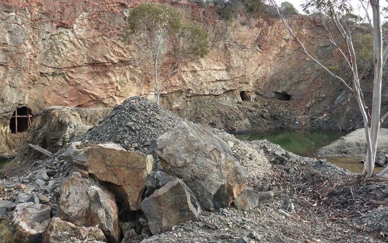 Aurumin expands Sandstone gold footprint, drills for lithium at Mt Palmer