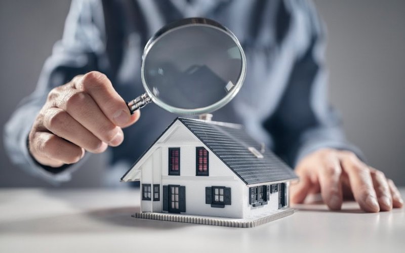 Aussie mortgage prisoners share Trump’s problems with valuations