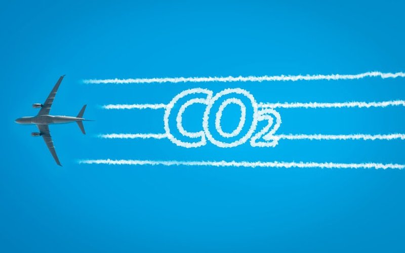 Australia cuts CO₂ fossil fuel emissions as global levels hit record high, report finds