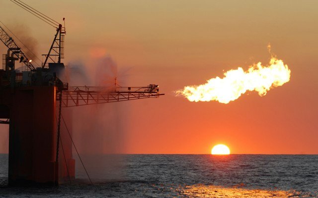 Australia hits oil and gas production record, over a billion barrels