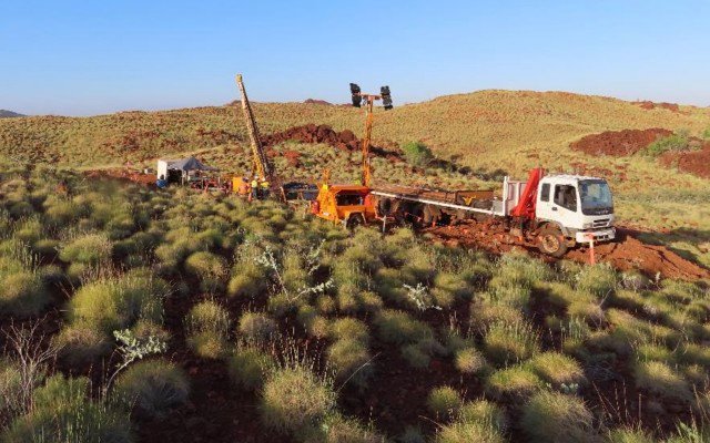 Azure Minerals intersects nickel-copper at second Andover conductor