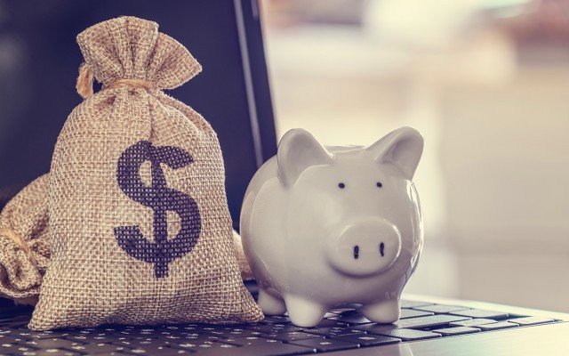 Bank accounts primed and ready to spend