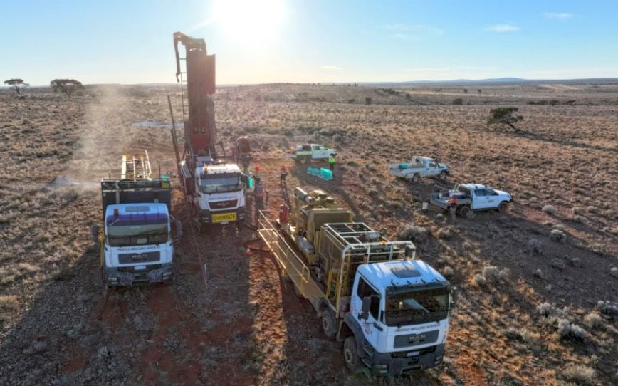 Barton Gold confirms high-grade gold and silver at Tarcoola’s Tolmer discovery