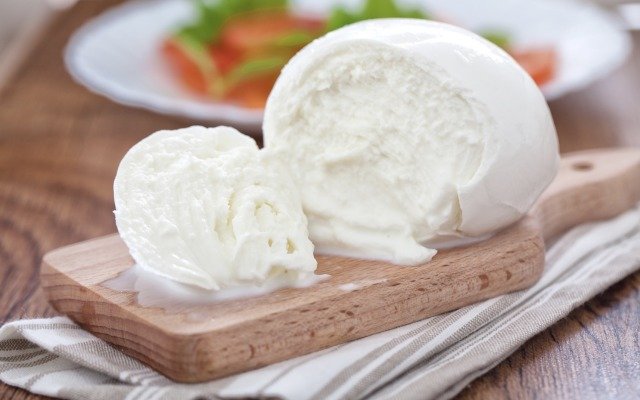 Beston prepares Fancy Bites snacks after fine-tuning Jervois mozzarella factory