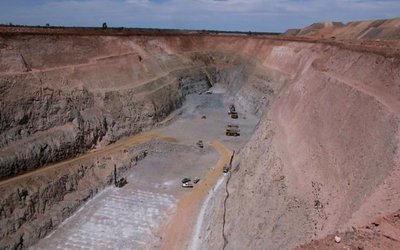 Black Cat Syndicate closes in on 1Moz gold resource by adding three more projects