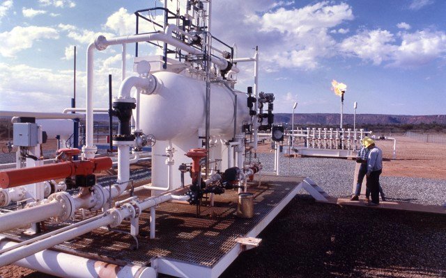 Blue Energy continues focus on long-term gas supply agreements, as Bowen pipeline study progresses