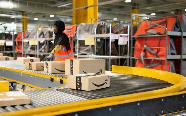 Brickworks and Goodman joint venture secures long-term Amazon lease in Sydney