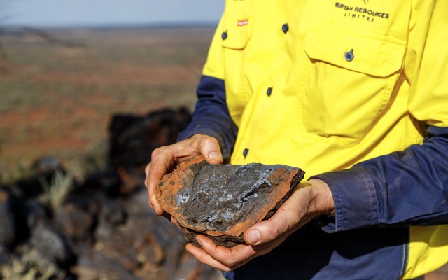 Bryah Resources makes high-grade manganese find near Mount Labouchere