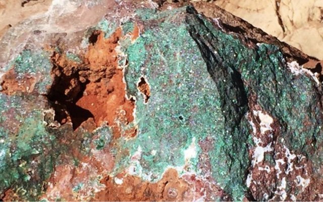 Xmas comes early for Carawine Resources with ‘significant’ cobalt-manganese target