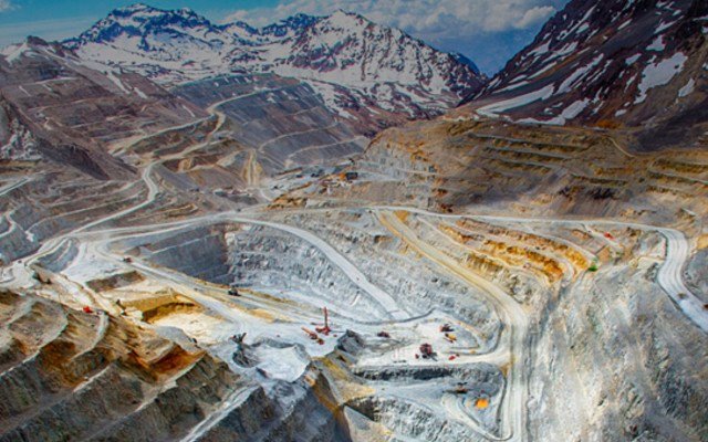 Chile’s copper mines under threat from virus spread, copper price jerks upwards