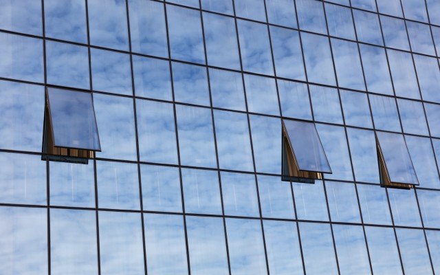 ClearVue Technologies opens window into next generation of commercial solar power