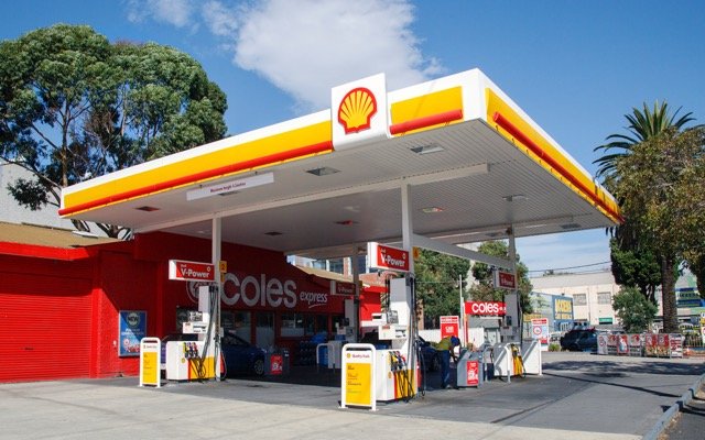 Coles sells petrol stations to Viva Energy, FMG pledges $6.2b to go green and OZ Minerals invests in West Musgrave project
