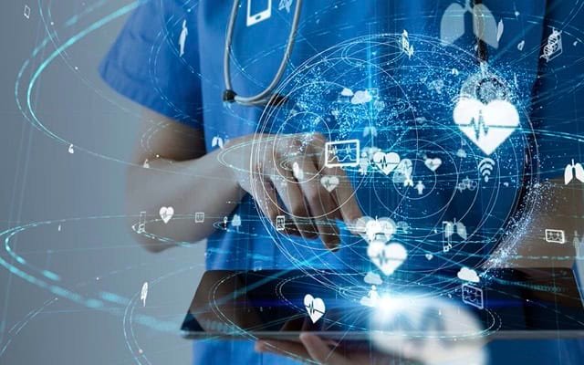 Crowd Media secures licencing deal for talking head platform with PangeaMed