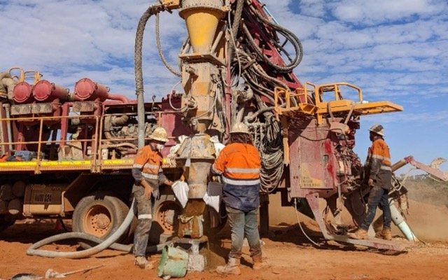 Dreadnought Resources returns thick, high-grade rare earths results from Yin ironstone complex