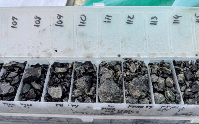 Duke Exploration reports visible copper at historic Mt Flora mine site