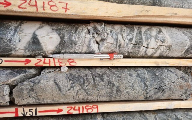 E2 Metals discovers high-grade silver zone at Emilia within Conserrat project