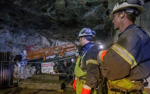 Eagle Mountain plans exploration program to define high-grade copper zones at historic Oracle Ridge mine