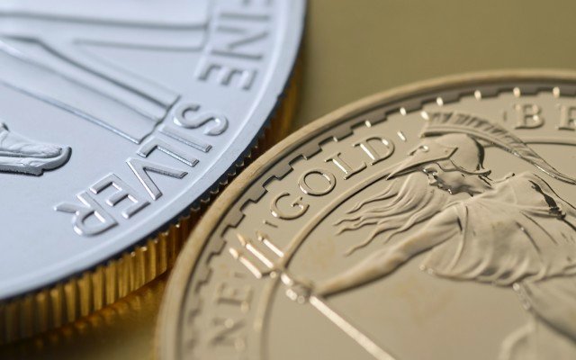 Emerging inflation underpins gold and silver price rises
