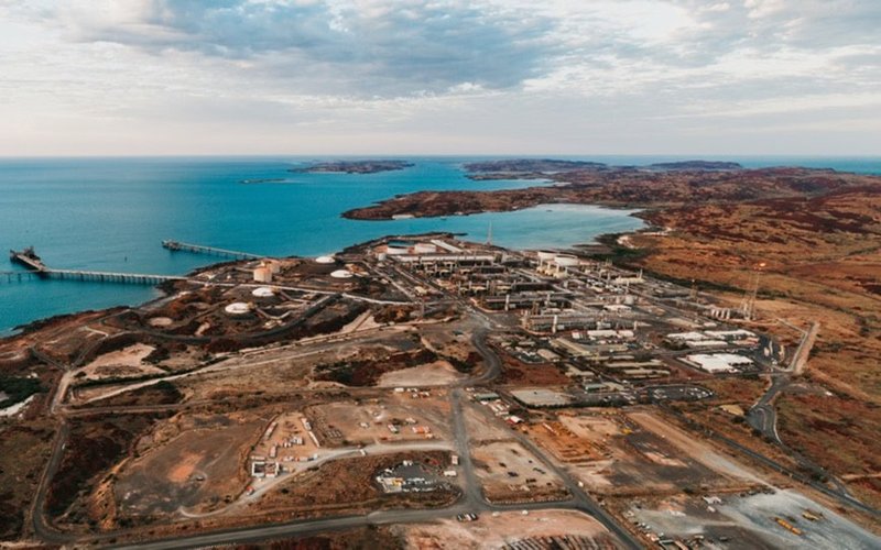 Energy industry slams federal government over delays and anti-gas deal