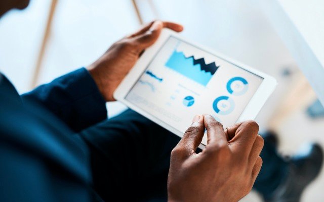 Engage:BDR maintains revenue growth and re-focuses on web development