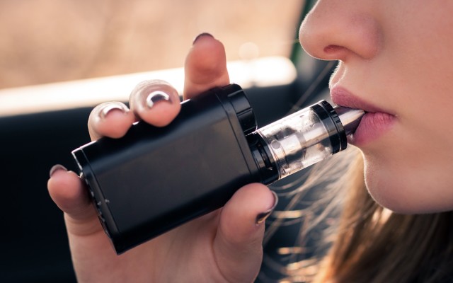 eSense-Lab squeezes additional e-juice order from VaporSpec