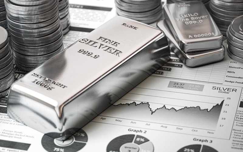 Experts forecast record high prices and robust global demand for silver