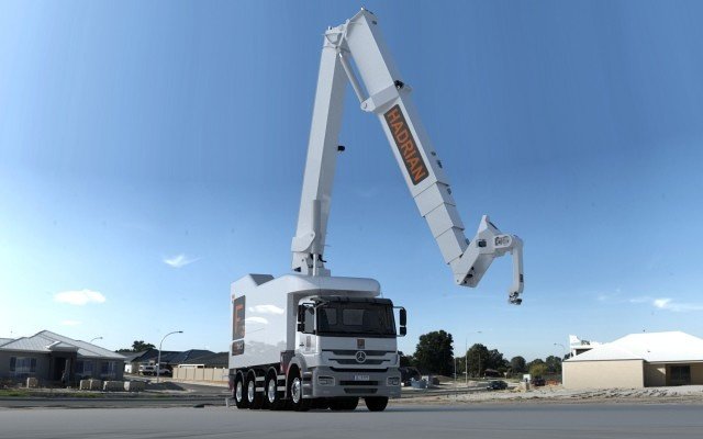 Fastbrick Robotics CEO on why they are building second prototype of their robot bricklayer