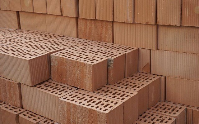 FBR enters agreement with world’s largest producer of bricks
