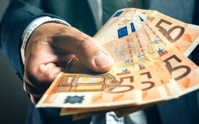 Gulf Manganese secures loan facility to complete Indonesian smelters