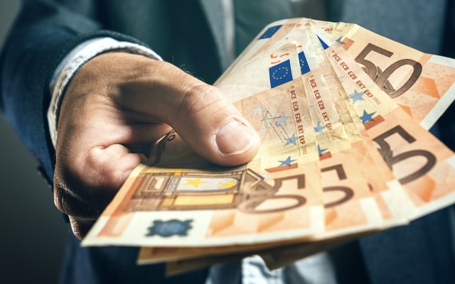 Gulf Manganese secures loan facility to complete Indonesian smelters