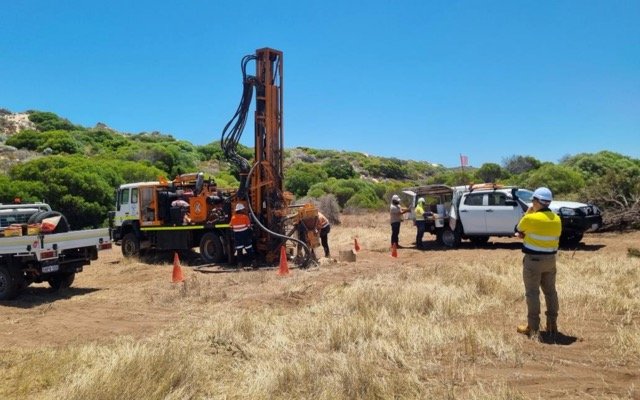 Heavy Minerals completes maiden drilling program at Red Hill with ‘positive visual results’