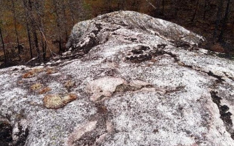 James Bay Minerals discovers second pegmatite field at Aero Property