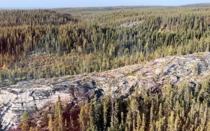 James Bay Minerals takes to the air to unveil new targets at Aqua