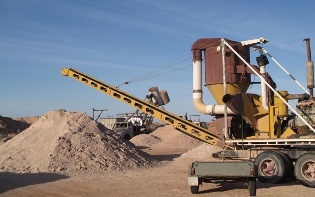 Jervois Mining advances Nico Young with essential heap leach equipment purchase, PFS underway