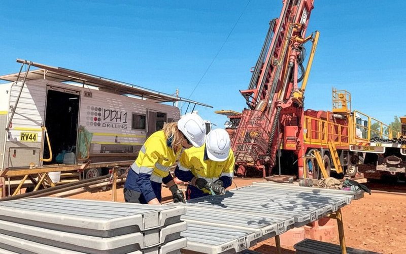 Kairos Minerals Strengthens Gold Resource Potential at Mt York with Main Hill Drilling Results