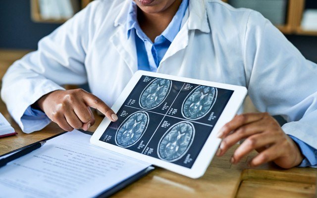 Kazia Therapeutics advances human trials for lead cancer drugs during December quarter