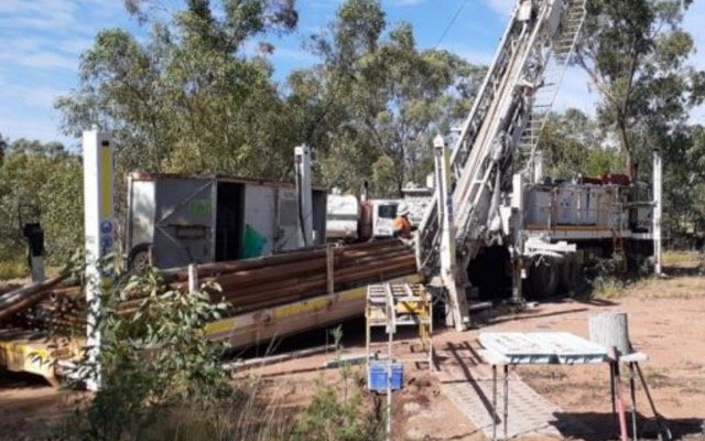 Kingston Resources unearths more shallow, high-grade gold-silver at Pearse North