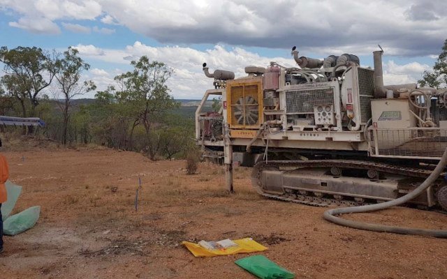 Laneway Resources unveils high-grade gold intercepts at Agate Creek