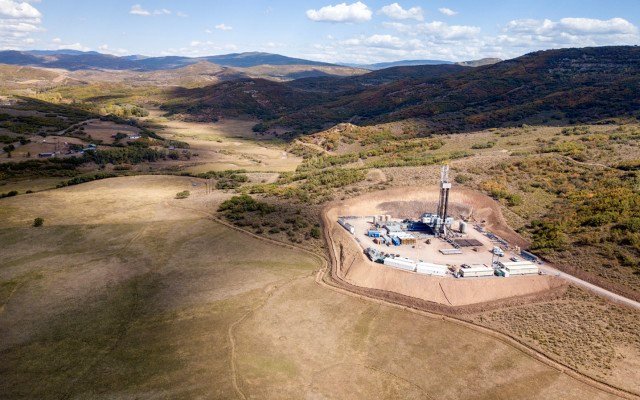 Lightning strikes oil for Winchester Energy in Texas